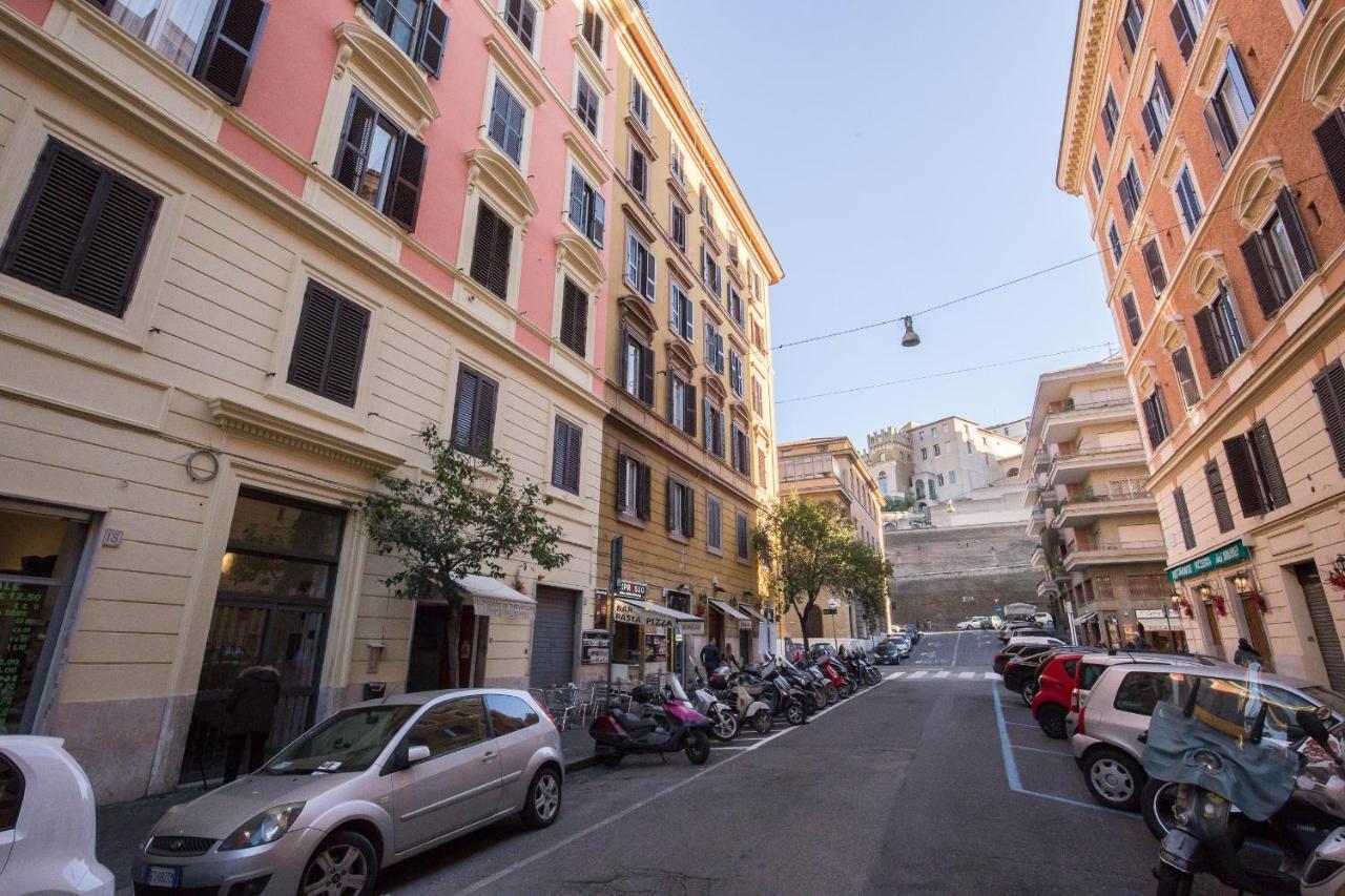 Suite House Vaticano ローマ エクステリア 写真